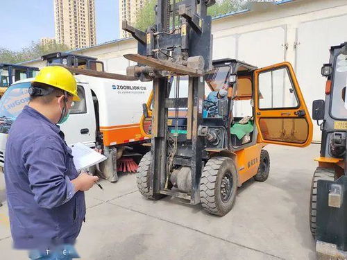 迎接廠內(nèi)機動車審驗 保障生產(chǎn)服務(wù)安全運行