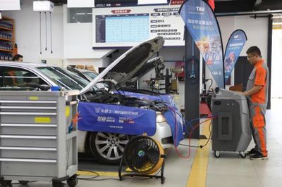 汽車(chē)維修養(yǎng)護(hù)市場(chǎng)加盟 車(chē)爵仕深耕細(xì)分領(lǐng)域更可靠